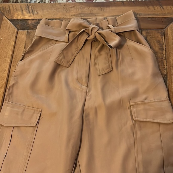 𝅺H&M pants - Picture 2 of 8